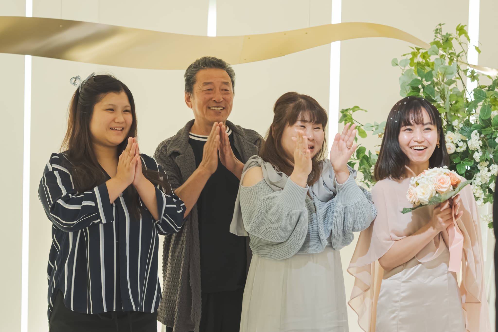 サプライズでご懐妊の発表を♡
